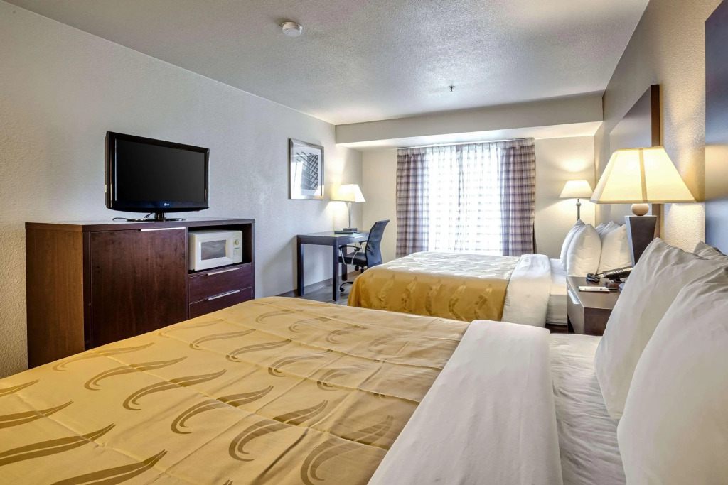 Quality Inn near Six Flags Discovery Kingdom-Napa Valley