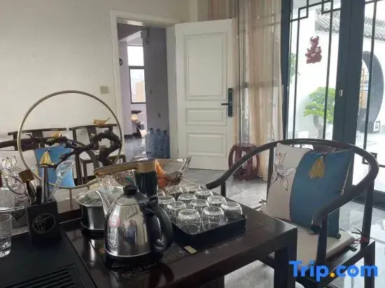 Qinheyuan Apartment