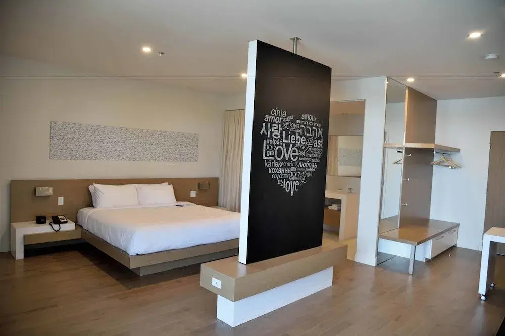 Hotel du Lac Champlain, an Ascend Collection Hotel