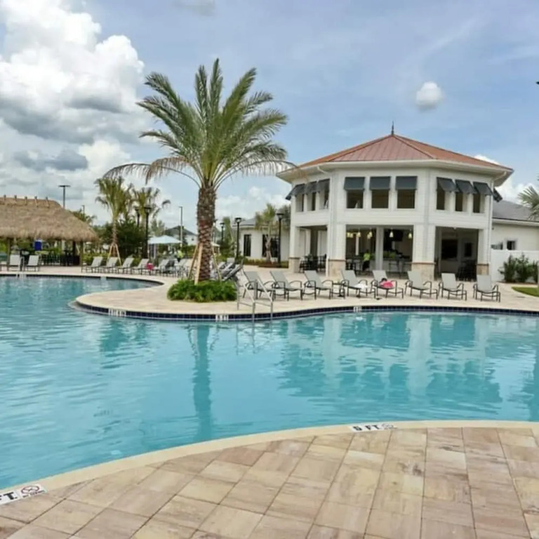 3120 Unit 406 Stunning 2B Apartment