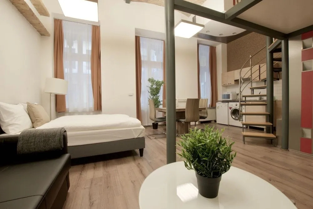 St. King 1 by Hi5 Apartments