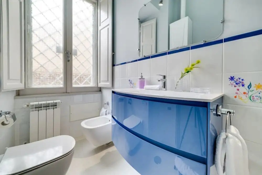 Nice & Colorful 1bed Flat - up to 5 Guests!