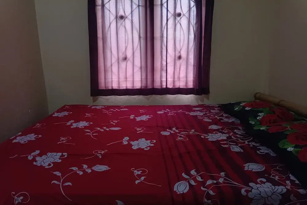 OYO 93766 Bunga Homestay Near Taman Lembah