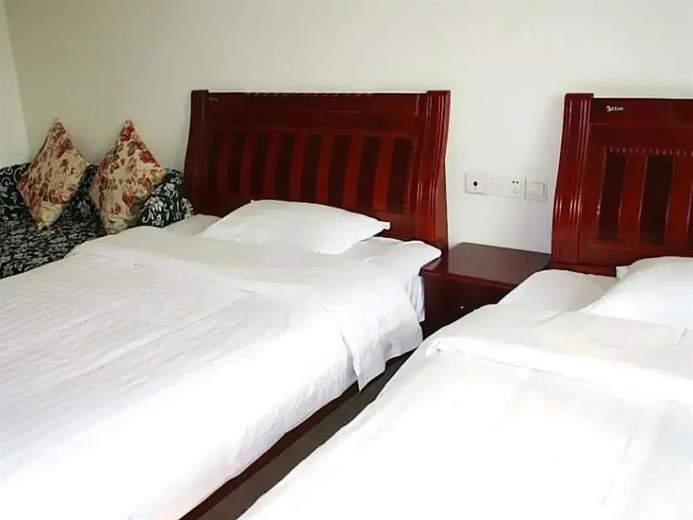 Chongqing Langqingju Apartment