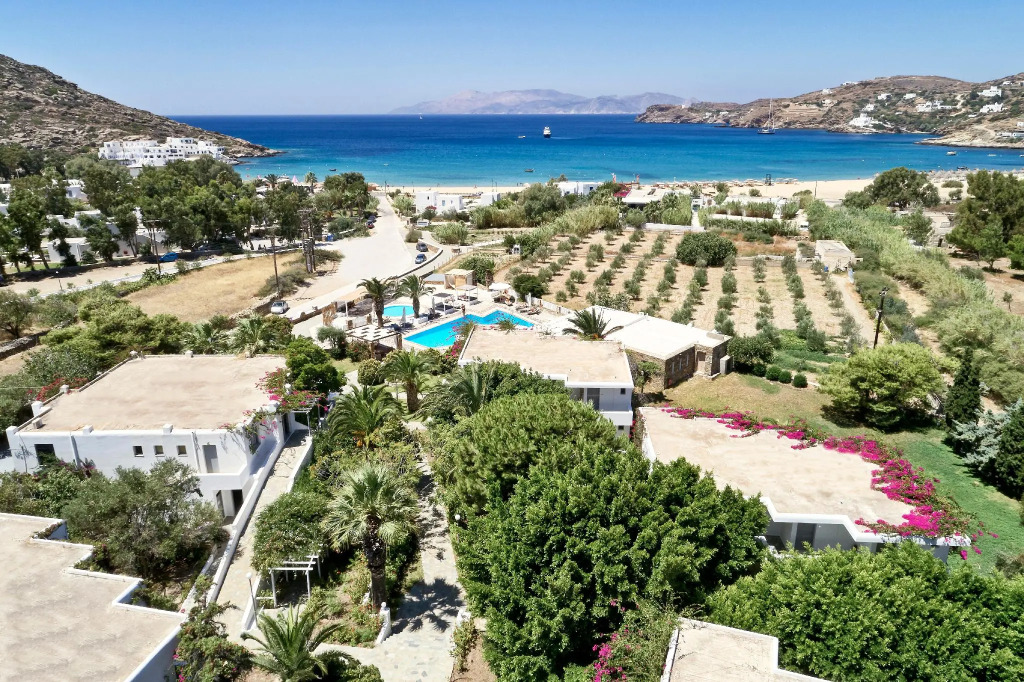 Dionysos Seaside Resort Ios