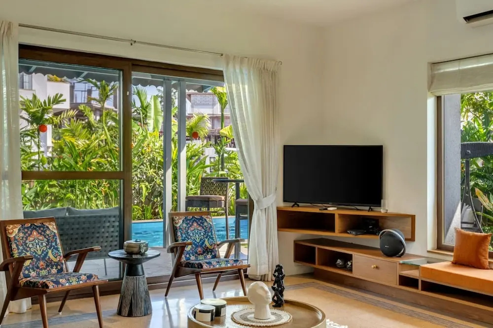 HIREAVILLA Villa Inaari - 5BHK with Private Pool in Anjuna