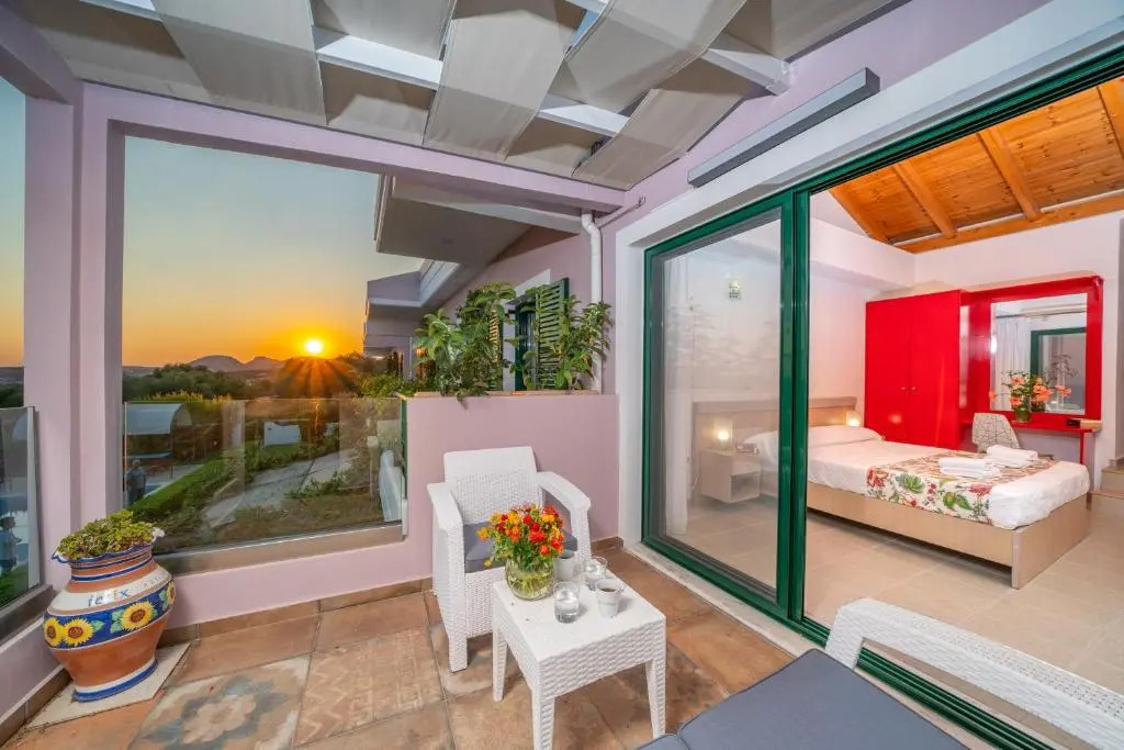 Felix Residence & Lucia Simona Villas