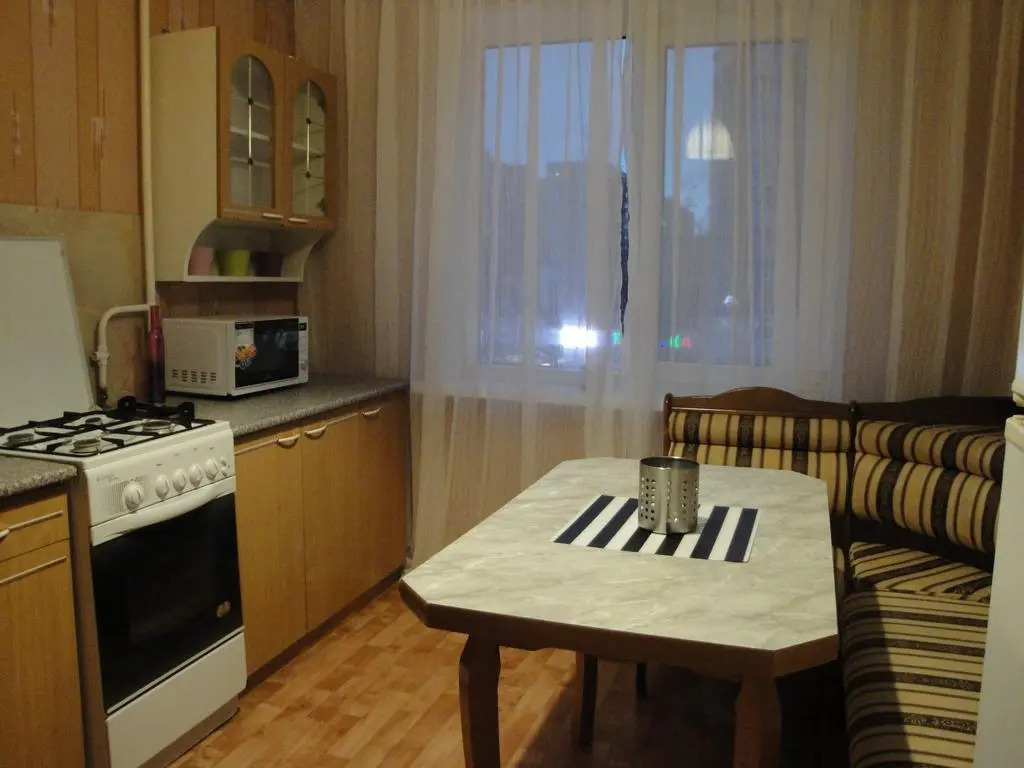 7 Kvadratov On 40 let Pobedy