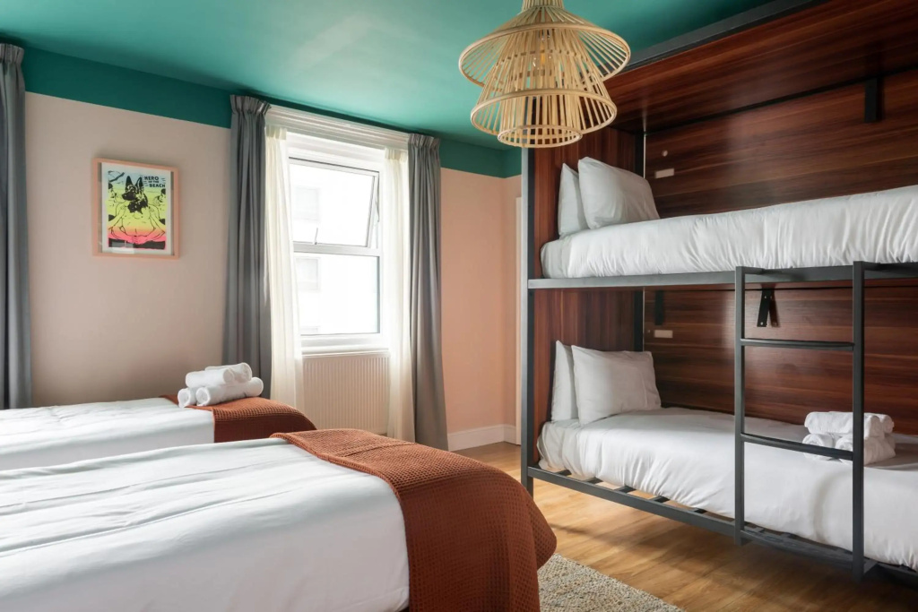 West Beach Hotel Brighton