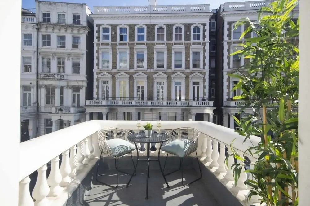 Kensington - Lexham Gardens by Viridian Apartments