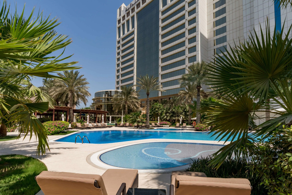 The Diplomat Radisson Blu Hotel Residence & Spa