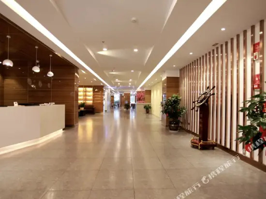 Kunming Geya Hotel（Xingyaoxingdu international store）