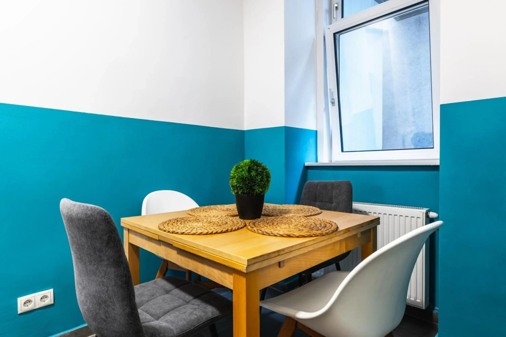 Precious apartment in calm district area