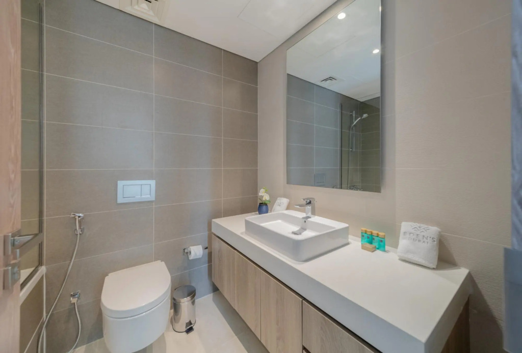 DXB - LIV Residence - 906 - DM