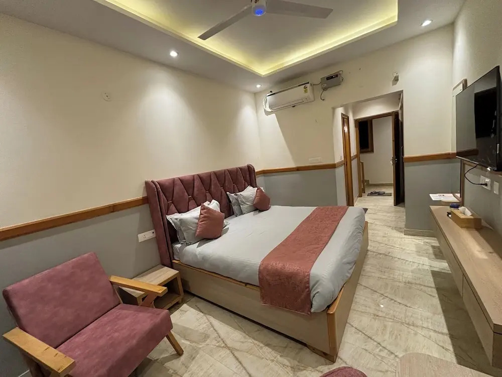 The Cocoon - Boutique Stay