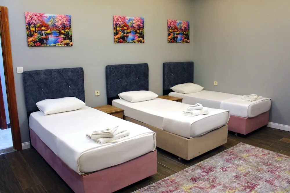 Big Life Hotel