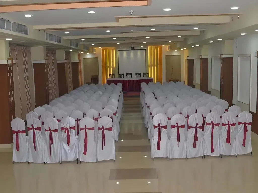 Nayak Beach Resort