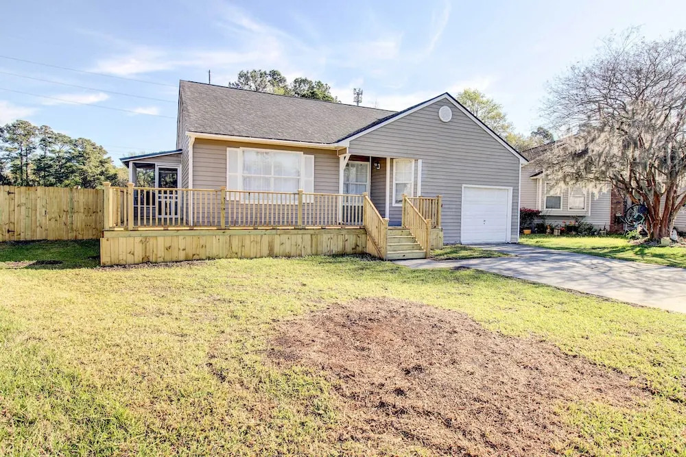 Peaceful Savannah Home - 11 Mi to Beaches
