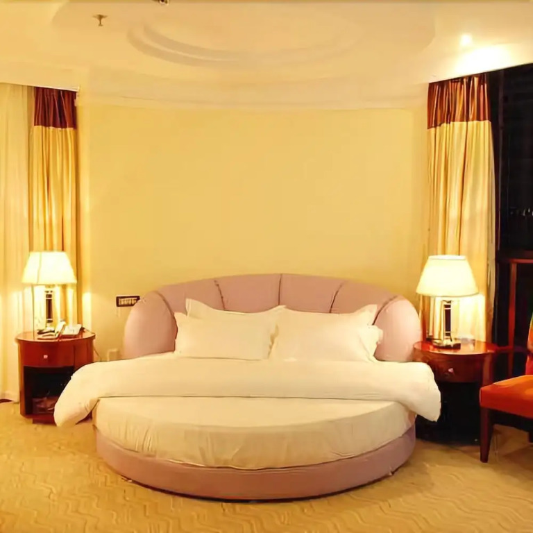 Lavande Hotel