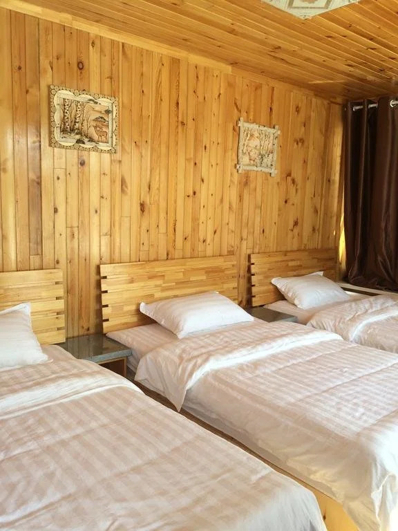 Mordaga Dongzeyuan Hotel