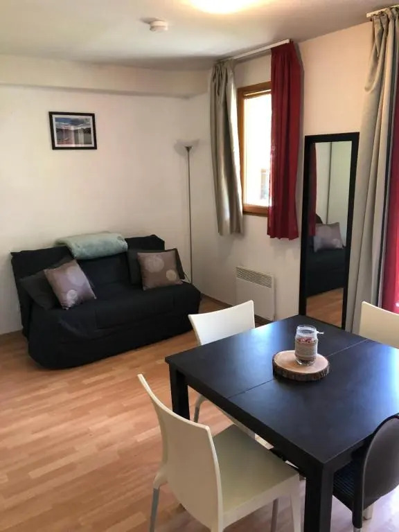 Studio vue piste + parking souterrain privatif inclus