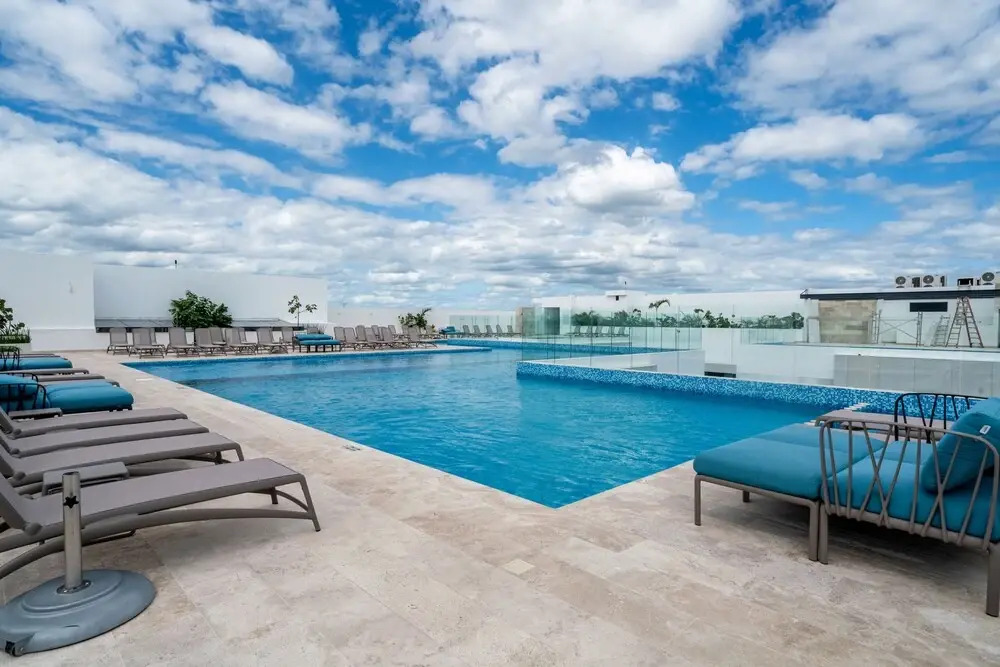 Icaro - With Rooftop At Ipana Condos