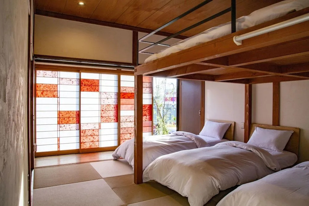 cafe&stay CASTANA