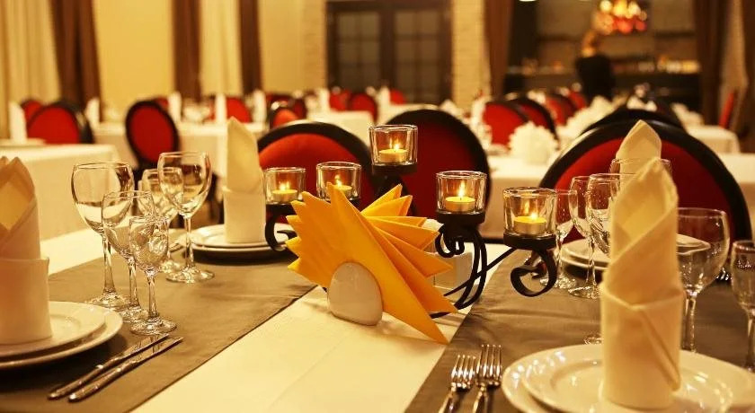 Emigrand Art Hotel