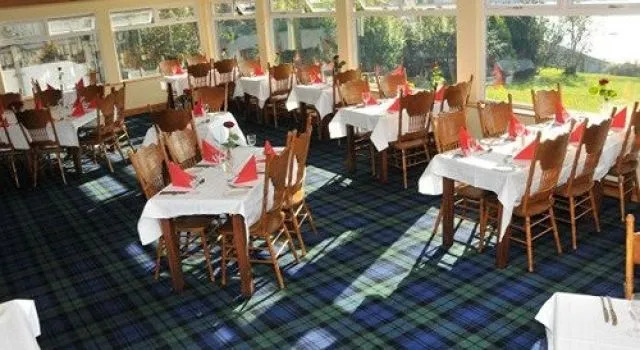 Lochnell Arms Hotel