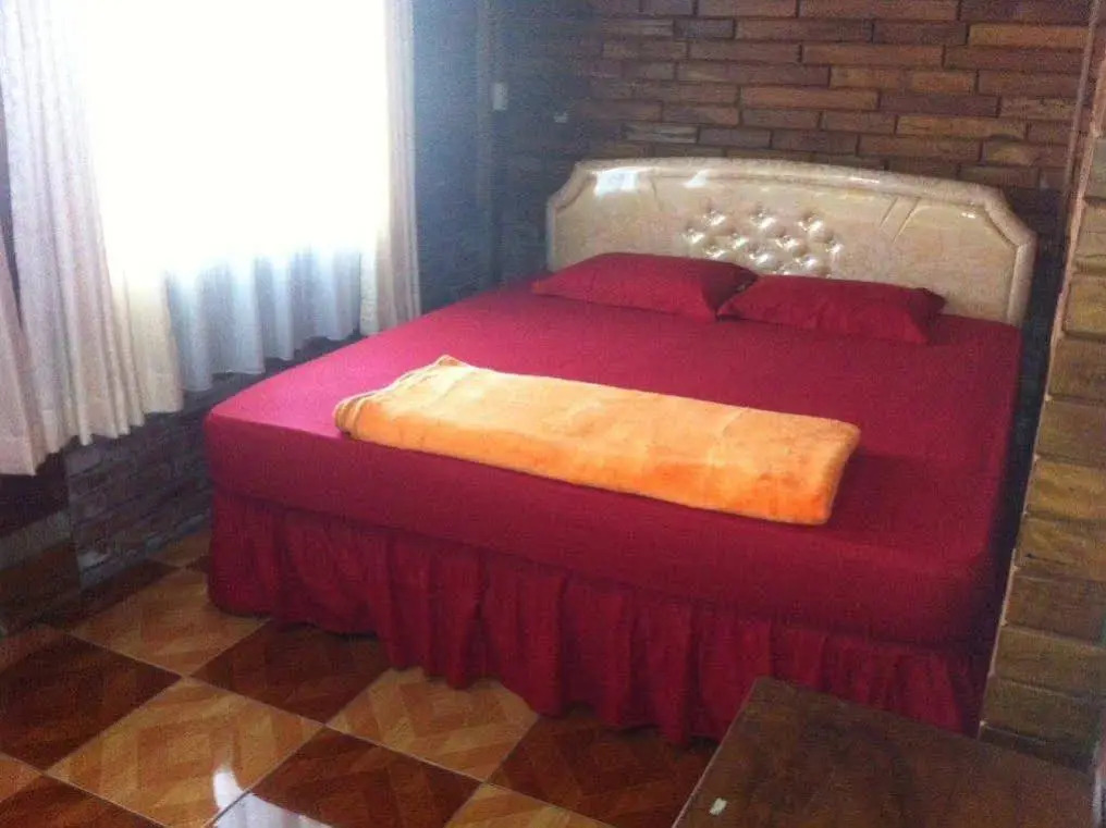 Villa Rumah Kayu (Java Joglo)