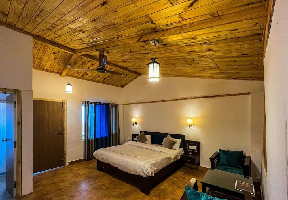 Stoneshed Resort And Hotel
