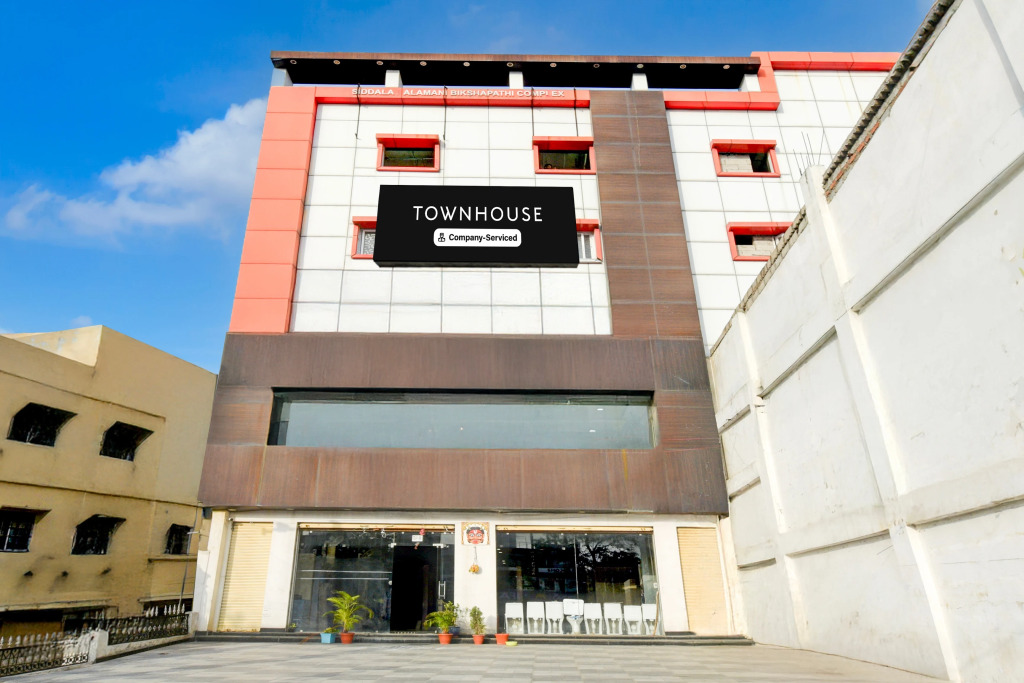 Townhouse Nagole RTO Office