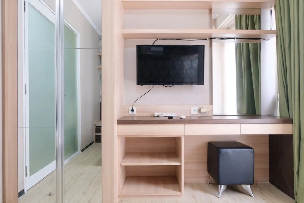 Spacious And Best Deal 1Br At Gateway Pasteur Apartment