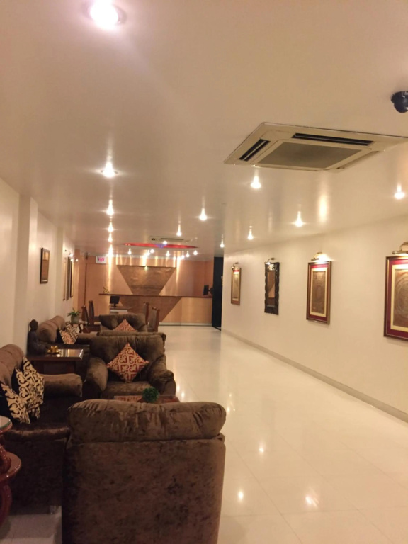Hotel Sarthak