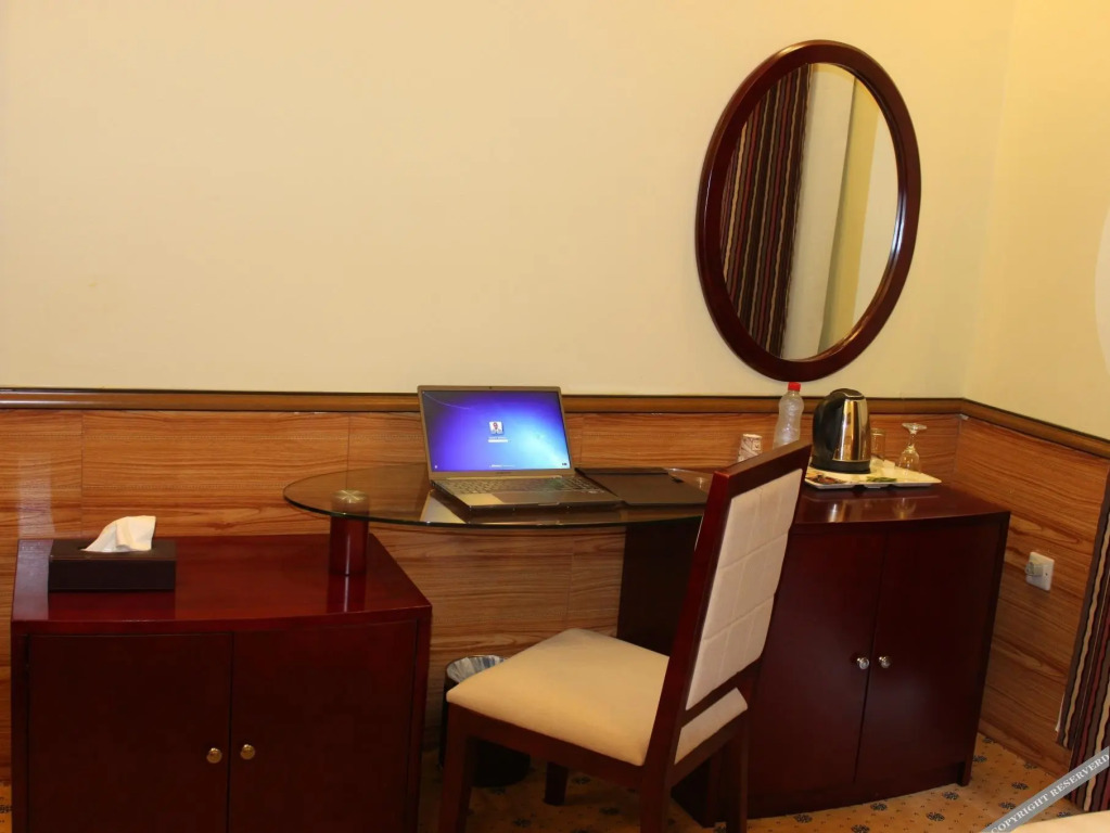 Pearl Corniche Jeddah Hotel