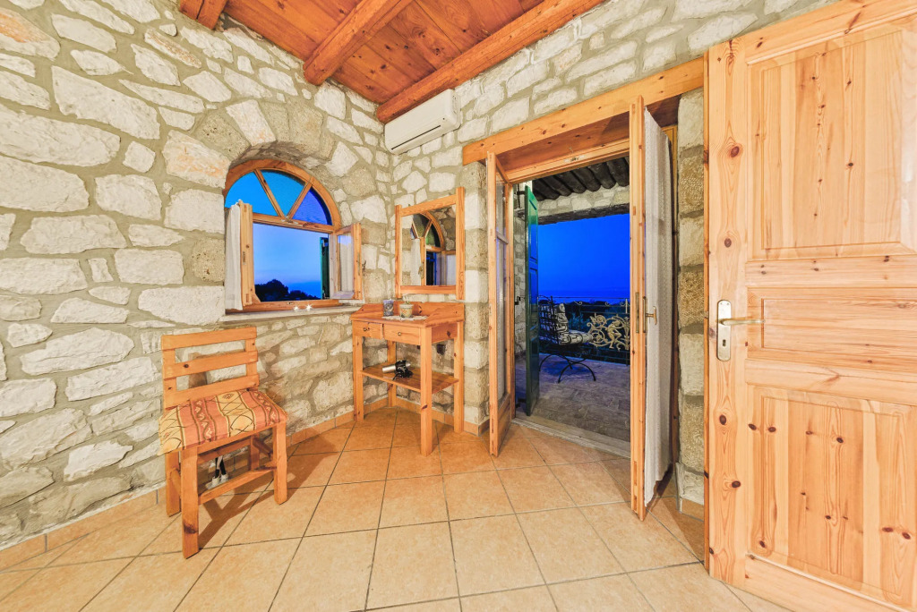 Joannas Stone Villas