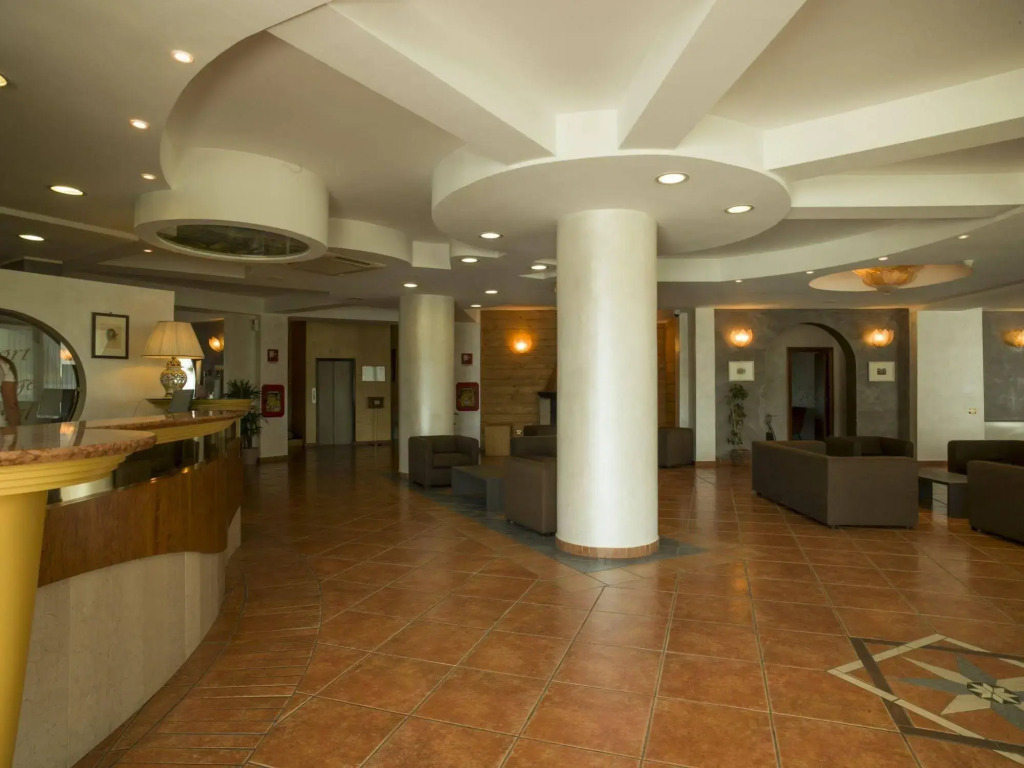 Sport Village Hotel & Spa