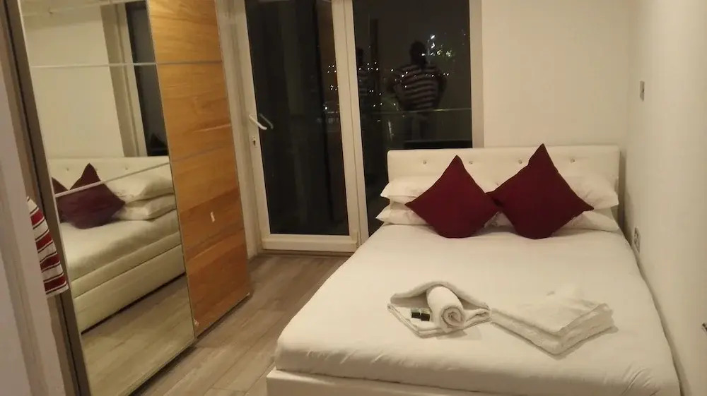 Lizzy Continental Apartments