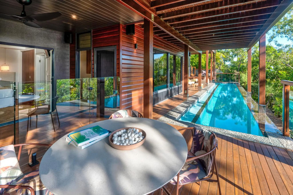 Point Blue on Hamilton Island by HIHA
