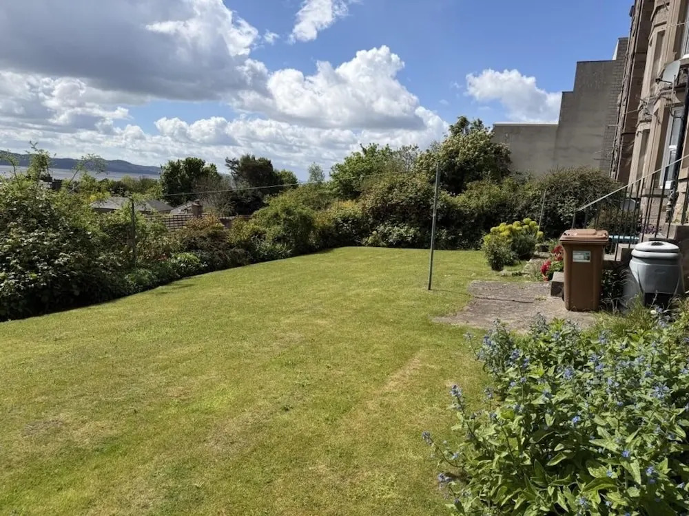 Panoramic View - Garden - Parking - Sleeps 6
