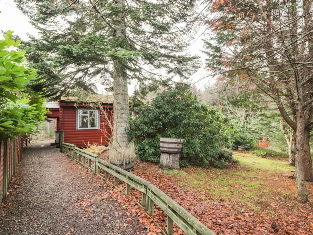 Rowan Lodge