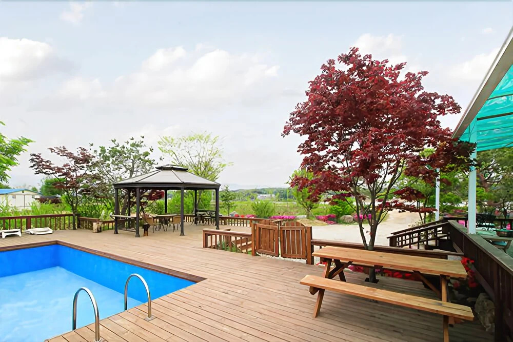 Yeoju Ipobo Riverside Pension