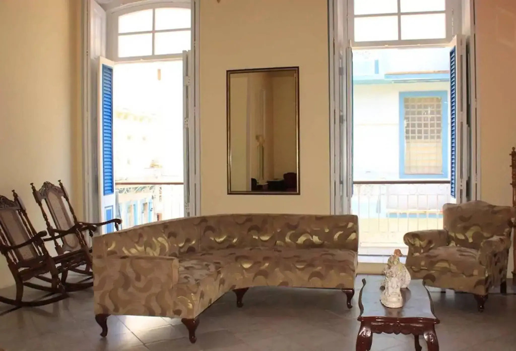 Armando's Colonial Hostel House