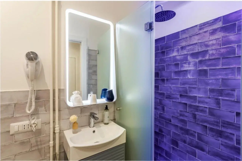 Romi Suite