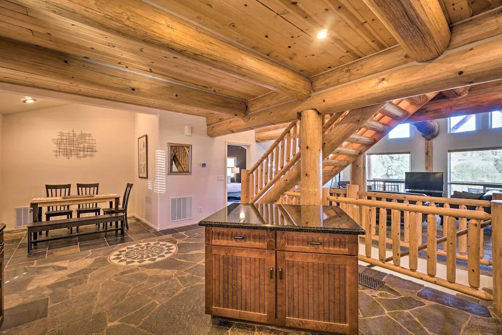 Mtn-view Gem w/ Fire Pit & Deck in Payson