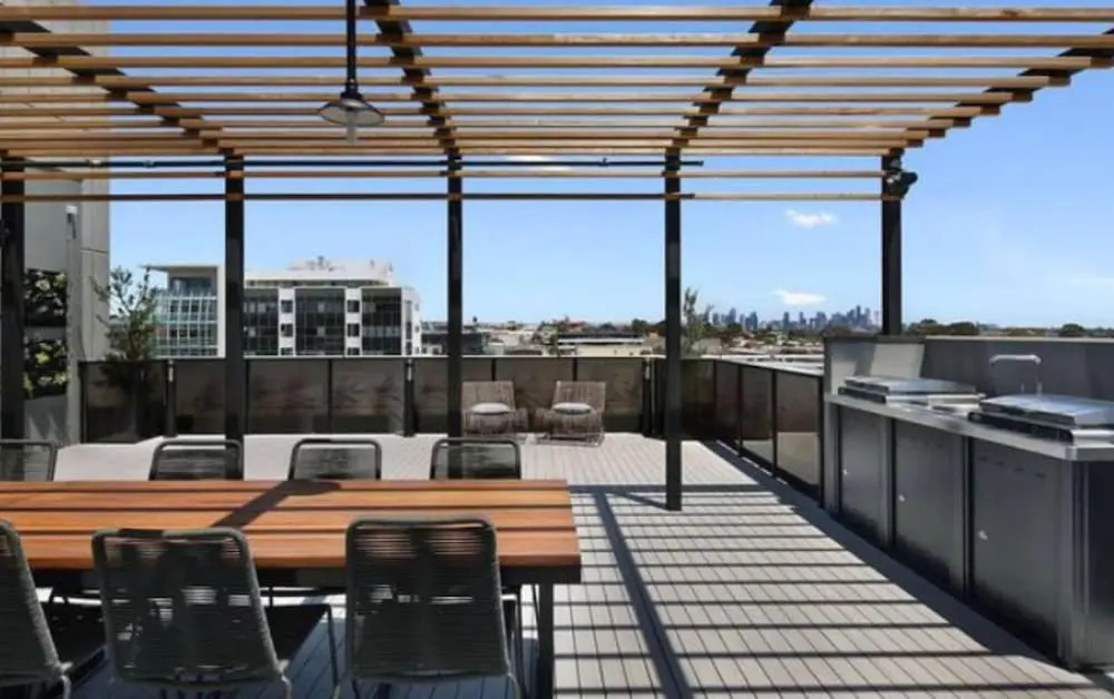 New Spacious 2 Bedroom With Gorgeous City Views