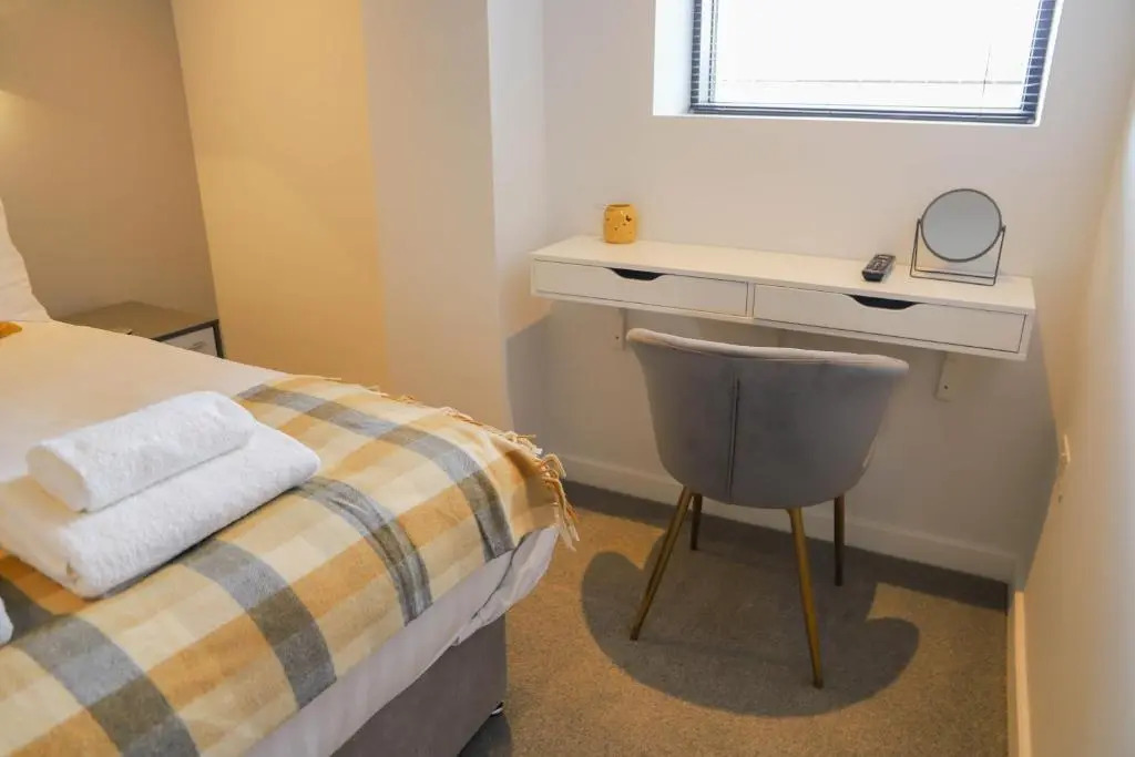 Apartment Seven
