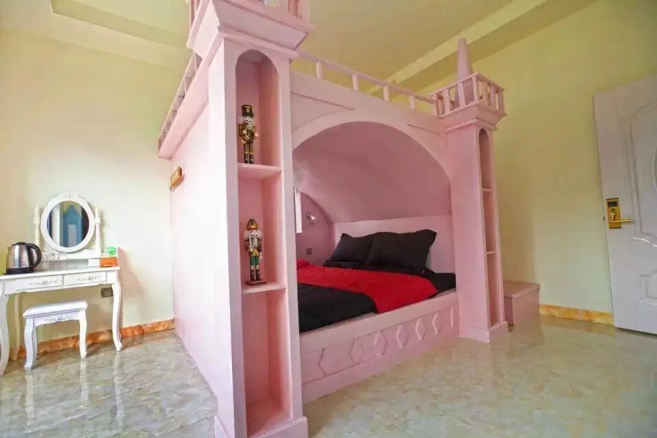 Ru Yi Ping An Hostel