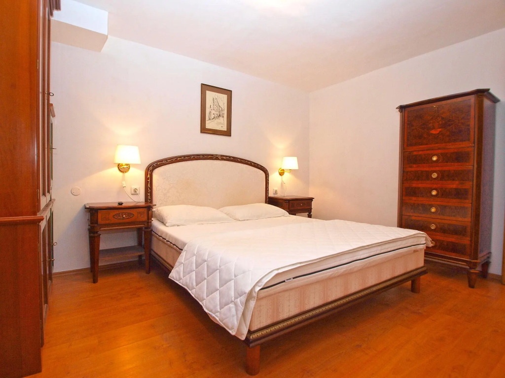Apartment 1278