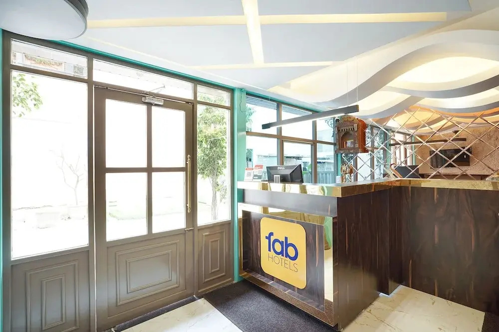 Fabhotel Lg Signature